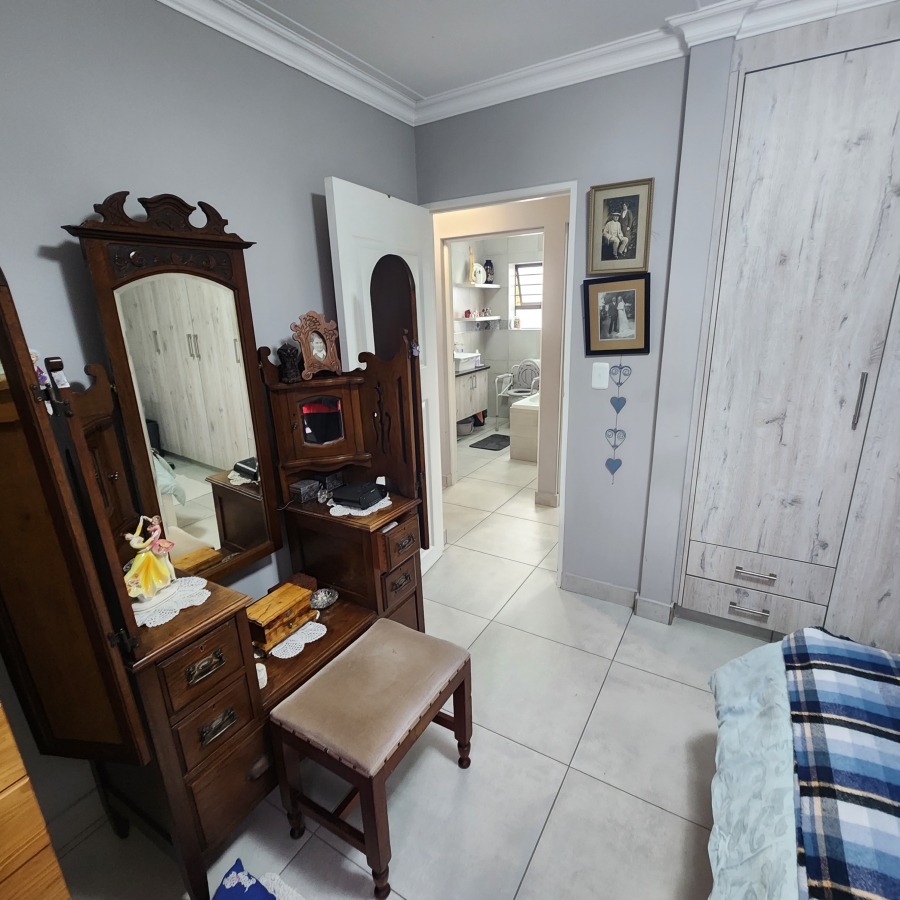 2 Bedroom Property for Sale in Dana Bay Western Cape